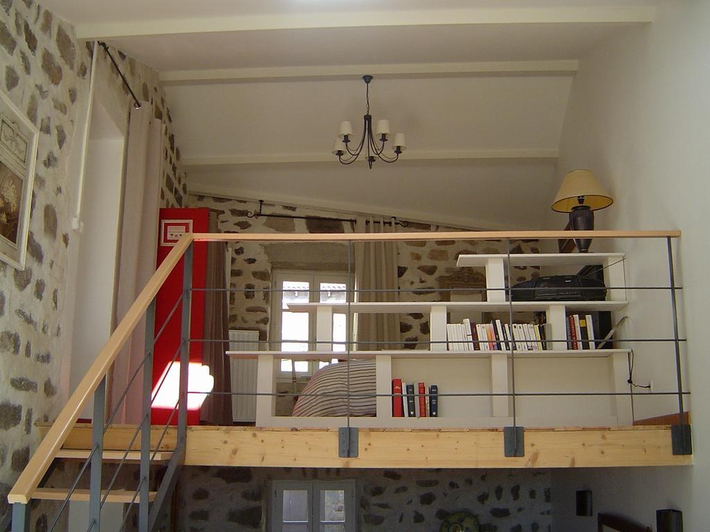Gite Du Besset Pradelles Exterior photo